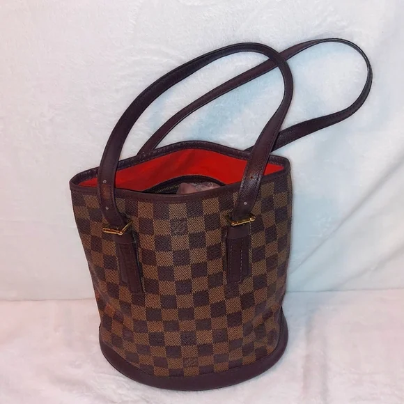 Louis Vuitton Marais Damier Bucket Bag - Picture 1 of 13